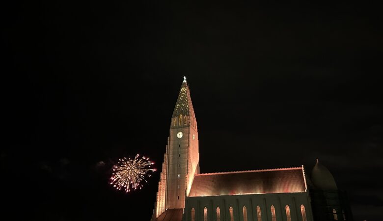 Hallgrimskirche am Dreikönigstag