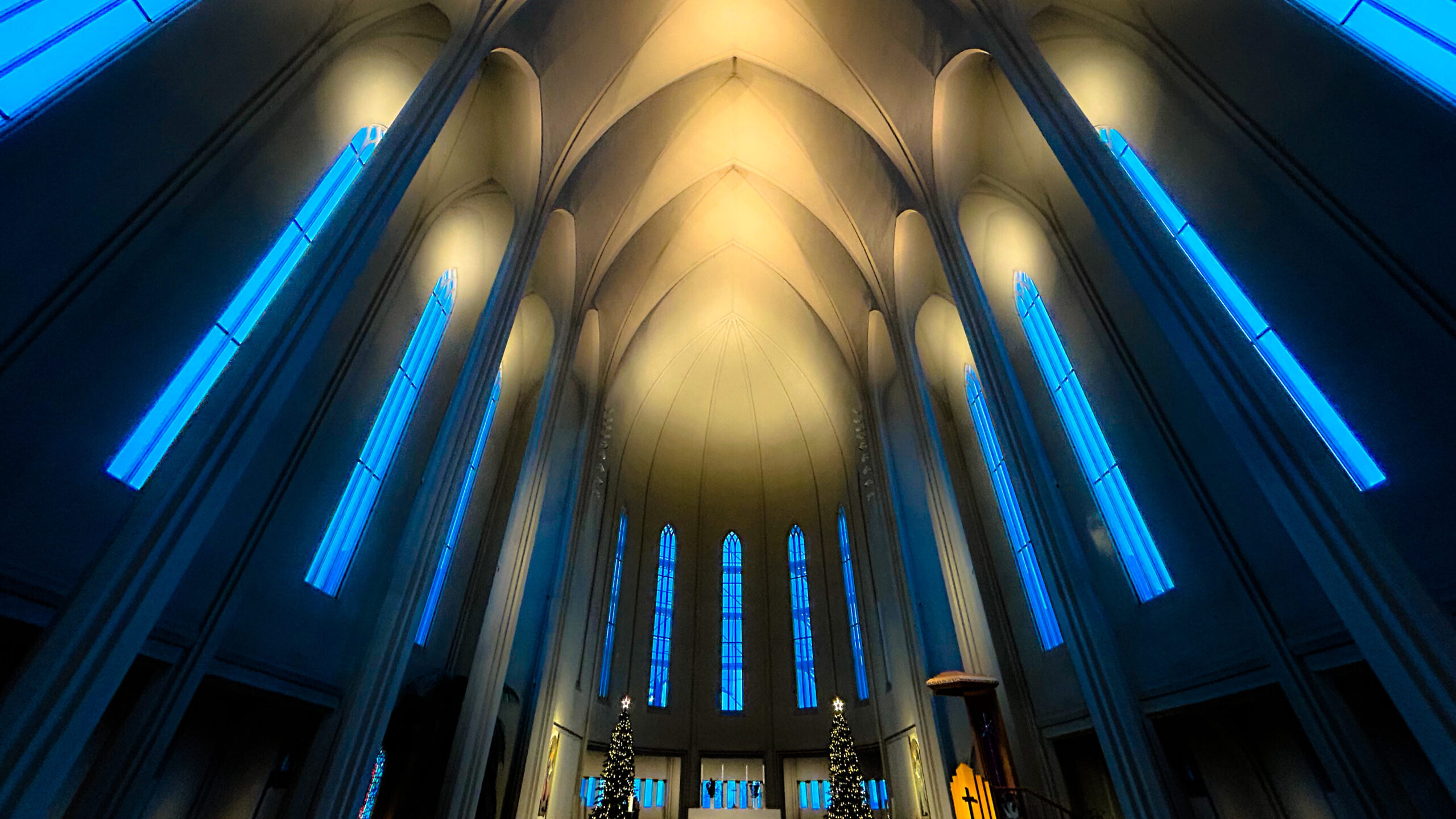 Der Innenraum der Hallgrimskirkja