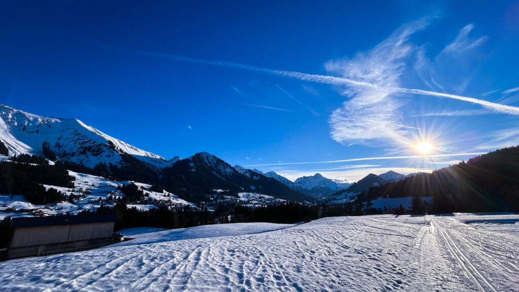 Schwendeloipe in der Sonne