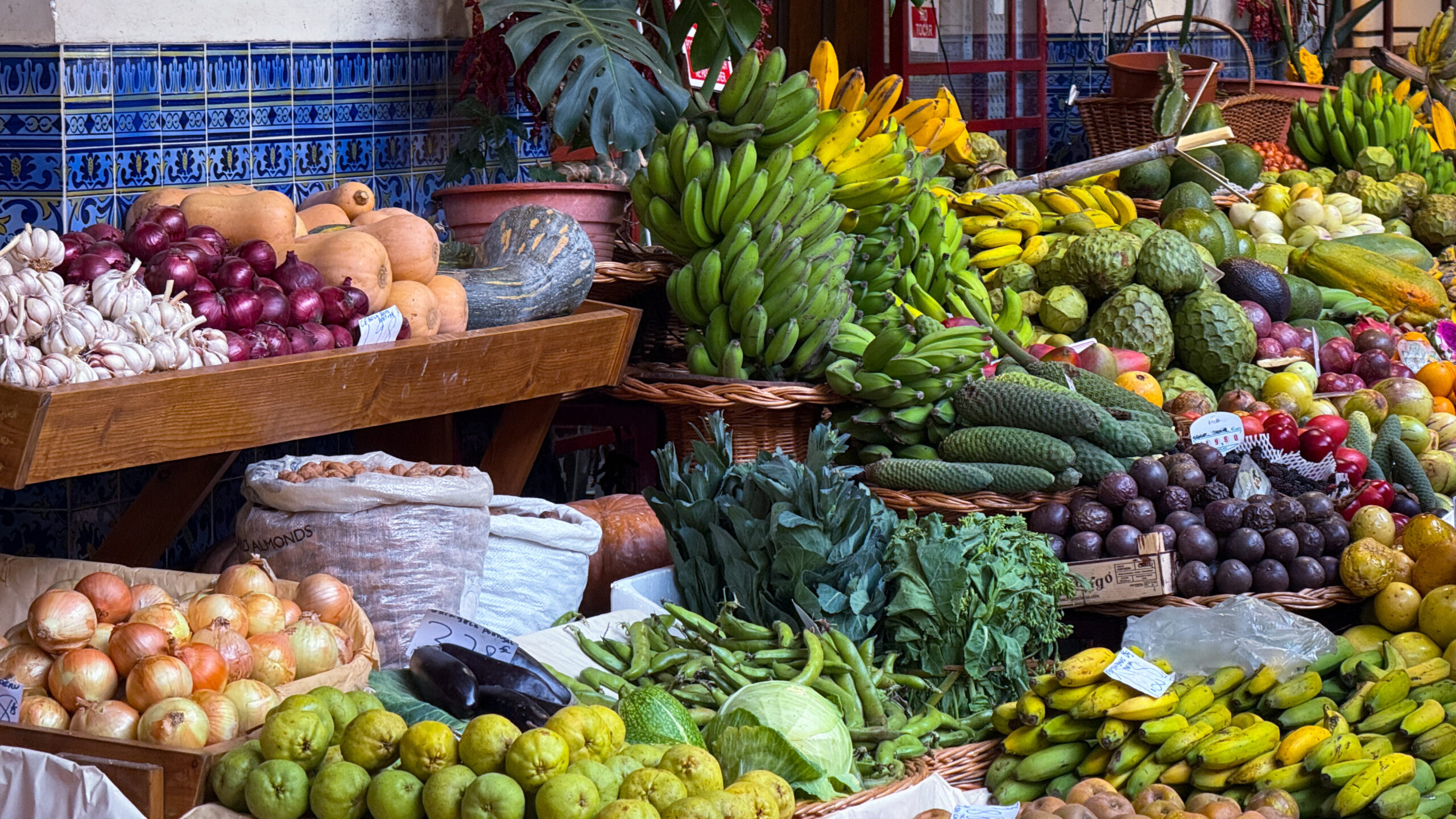 Obststände im Mercado dos Lavradores